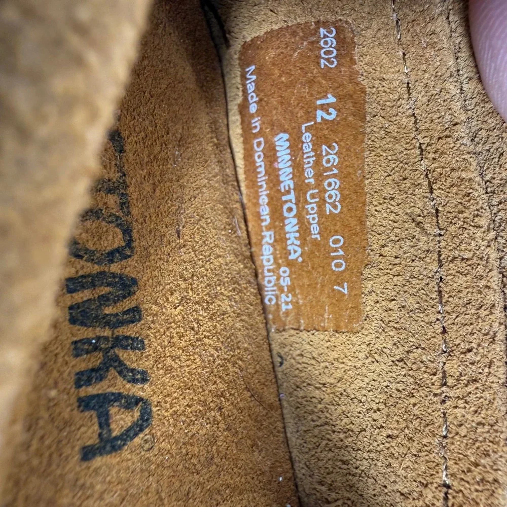 Minnetonka Kids Thunderbird Brown Suede Beaded Moccasin Shoes Size 12 2602